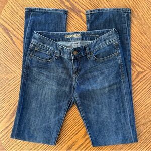 EXPRESS Zelda Barely Boot Jeans - Medium Wash